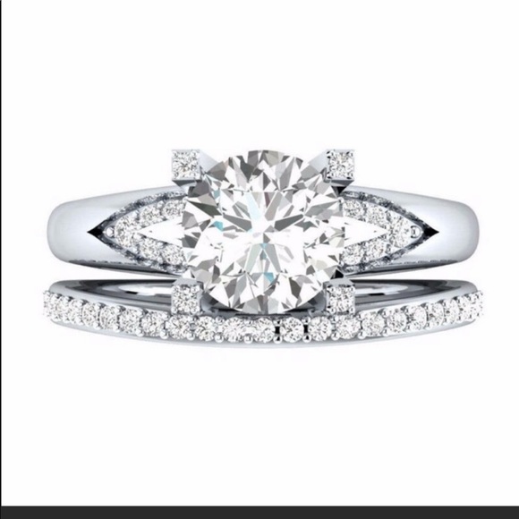 New Luxury 925 Sterling Silver Diamond Ring 💍 - Picture 4 of 4